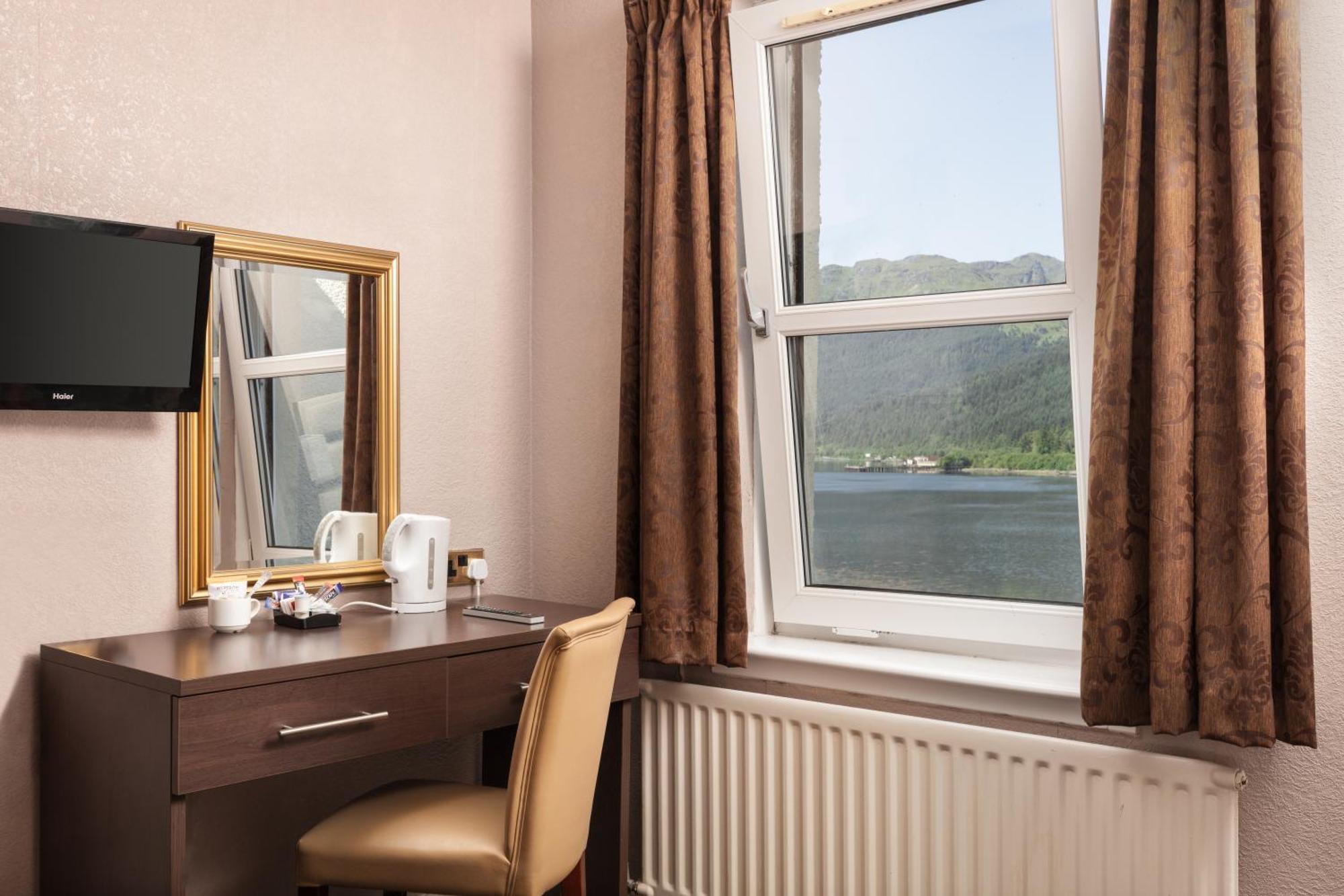 Arrochar Hotel 'A Bespoke Hotel' Bagian luar foto